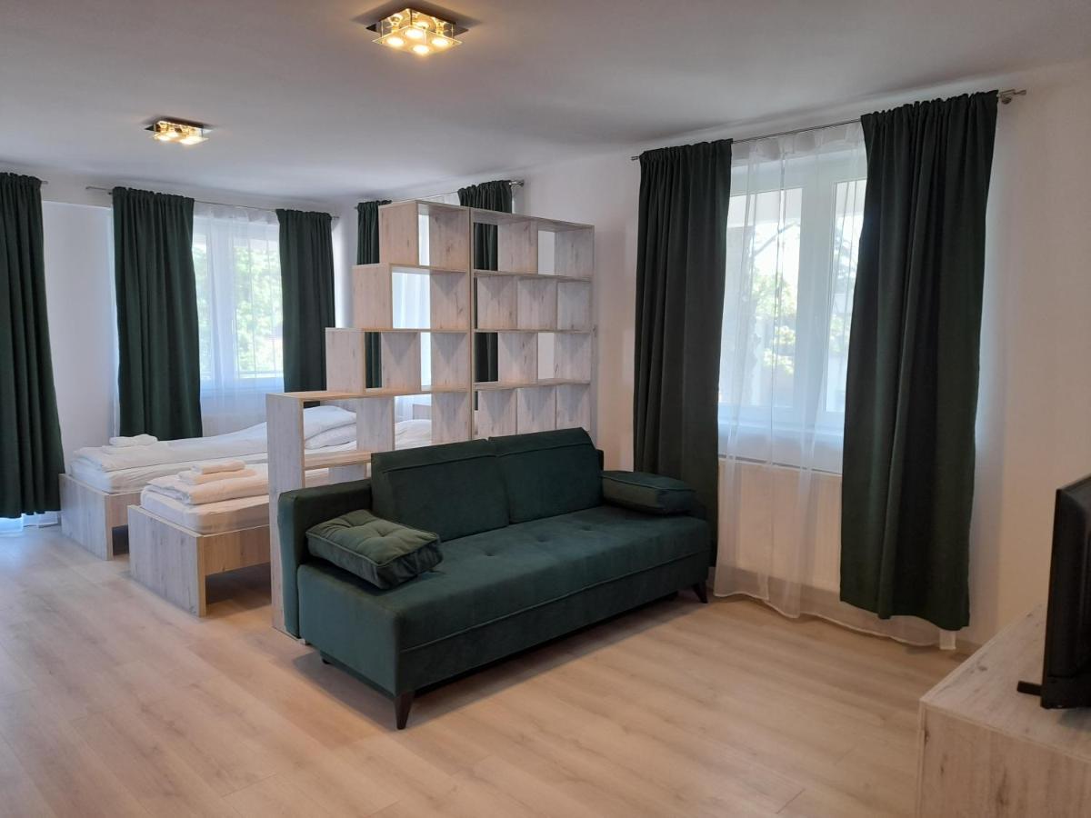 Orion Panzio Bed & Breakfast Hajdúszoboszló Eksteriør bilde
